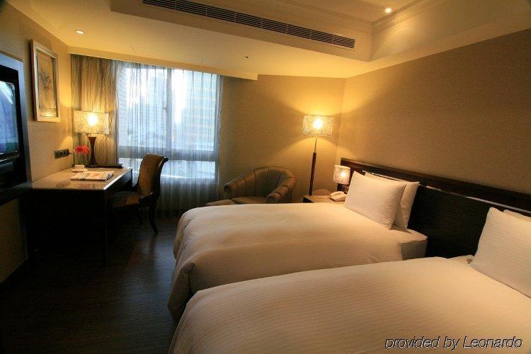 Taichung Charming City Hotel מראה חיצוני תמונה