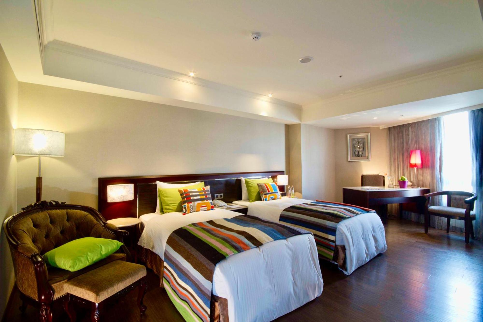 Taichung Charming City Hotel מראה חיצוני תמונה