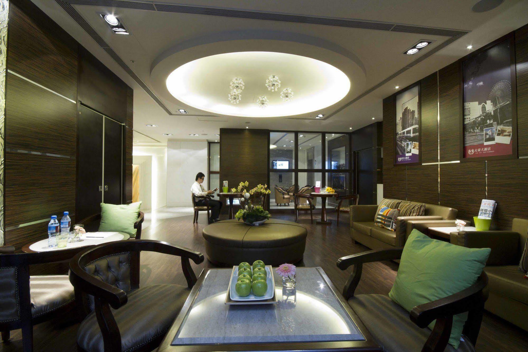 Taichung Charming City Hotel מראה חיצוני תמונה