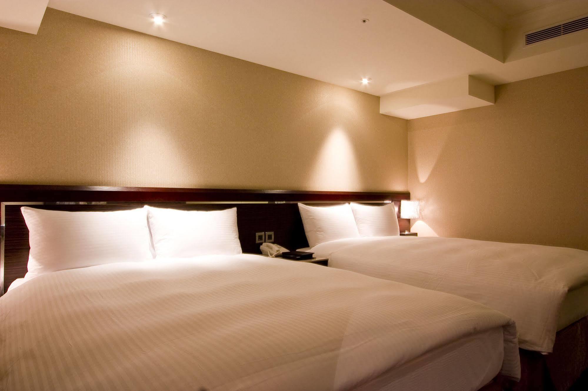 Taichung Charming City Hotel מראה חיצוני תמונה