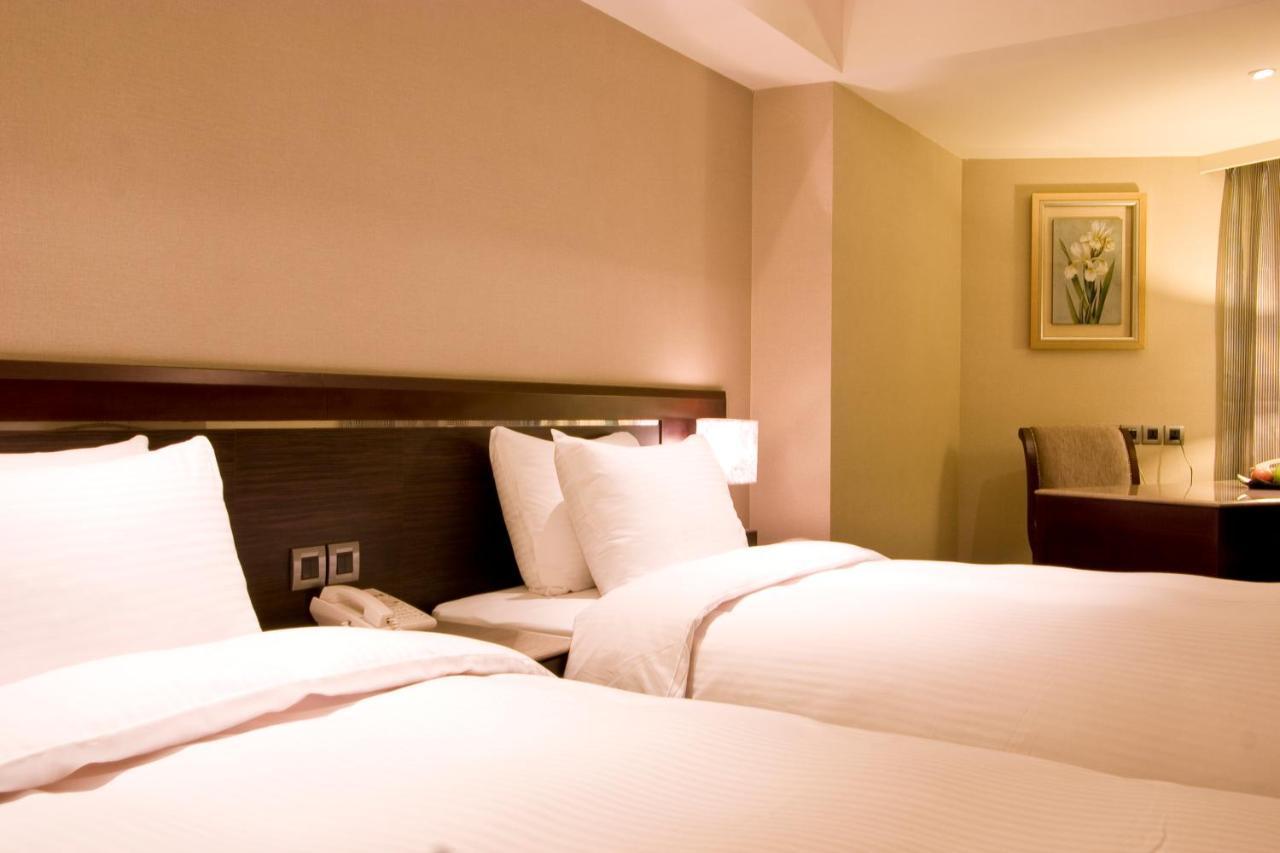 Taichung Charming City Hotel מראה חיצוני תמונה