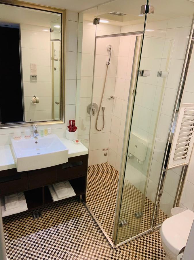Taichung Charming City Hotel מראה חיצוני תמונה